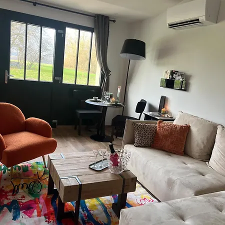 Champagne Et Jacuzzi * Merrey-sur-Arce