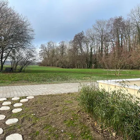 Champagne Et Jacuzzi Merrey-sur-Arce